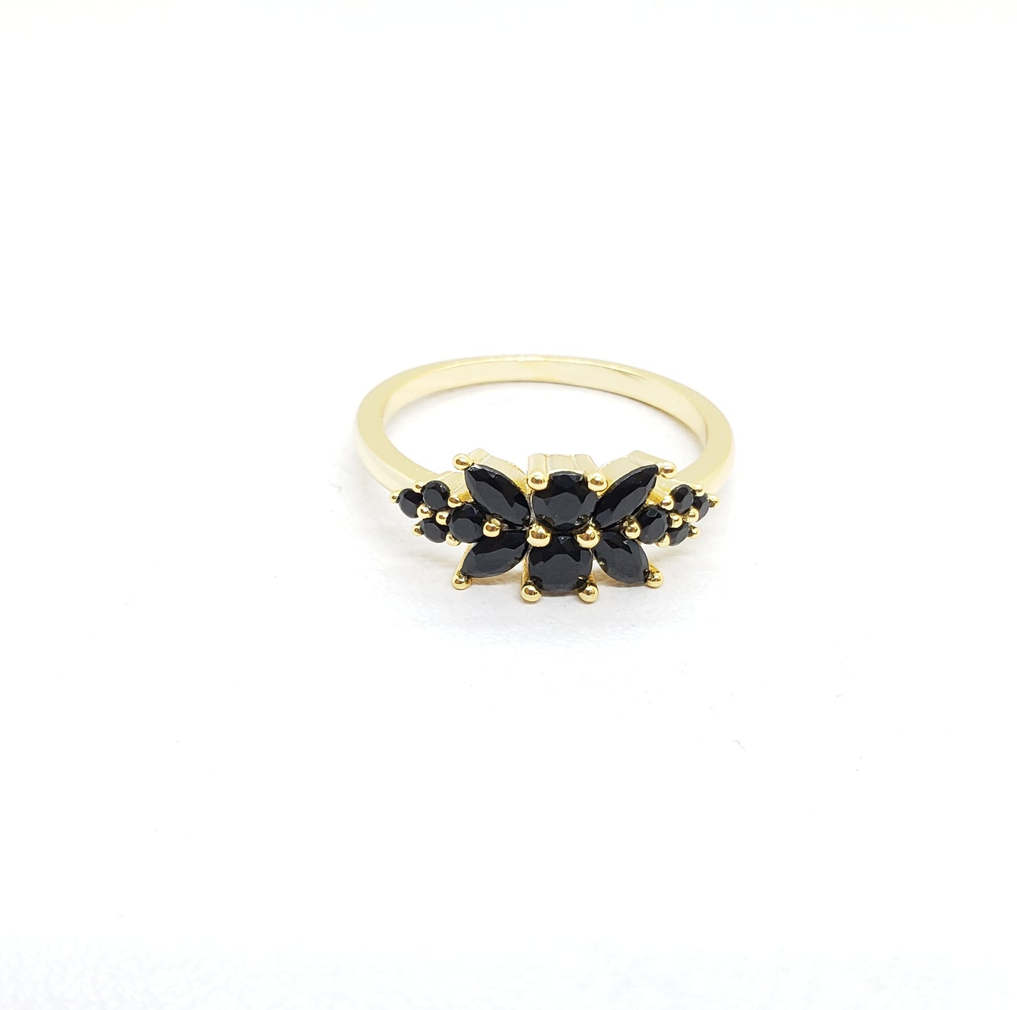 Anillo Petalos negro (pza)